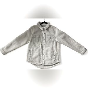 Size men’s small goodiellow cream, colored furry jacket